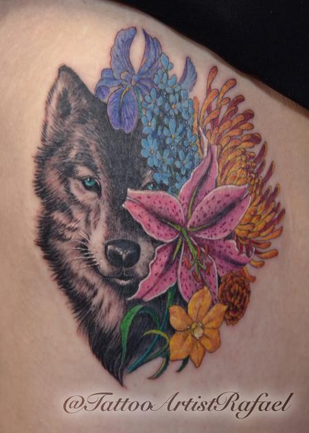 Tattoos - Realistic Wolf face with colored flowers  - 137374